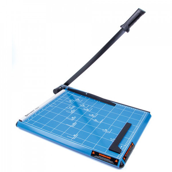 Резак BRAUBERG SABER, A3, сабельный, TS312, 12 л., металлическая основа, длина реза 460 мм, 531801